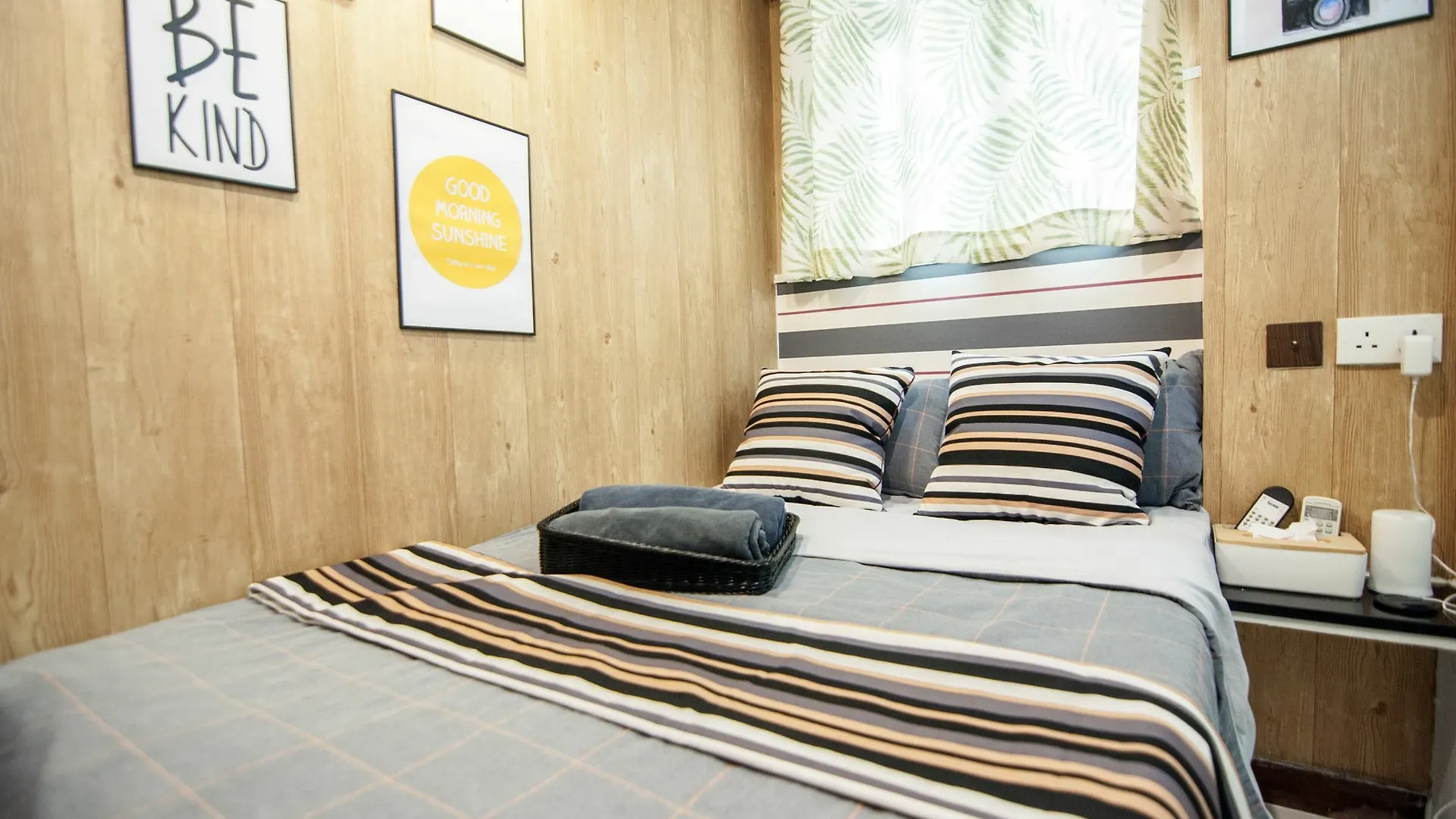 Hawaii International Hostel Kowloon  China